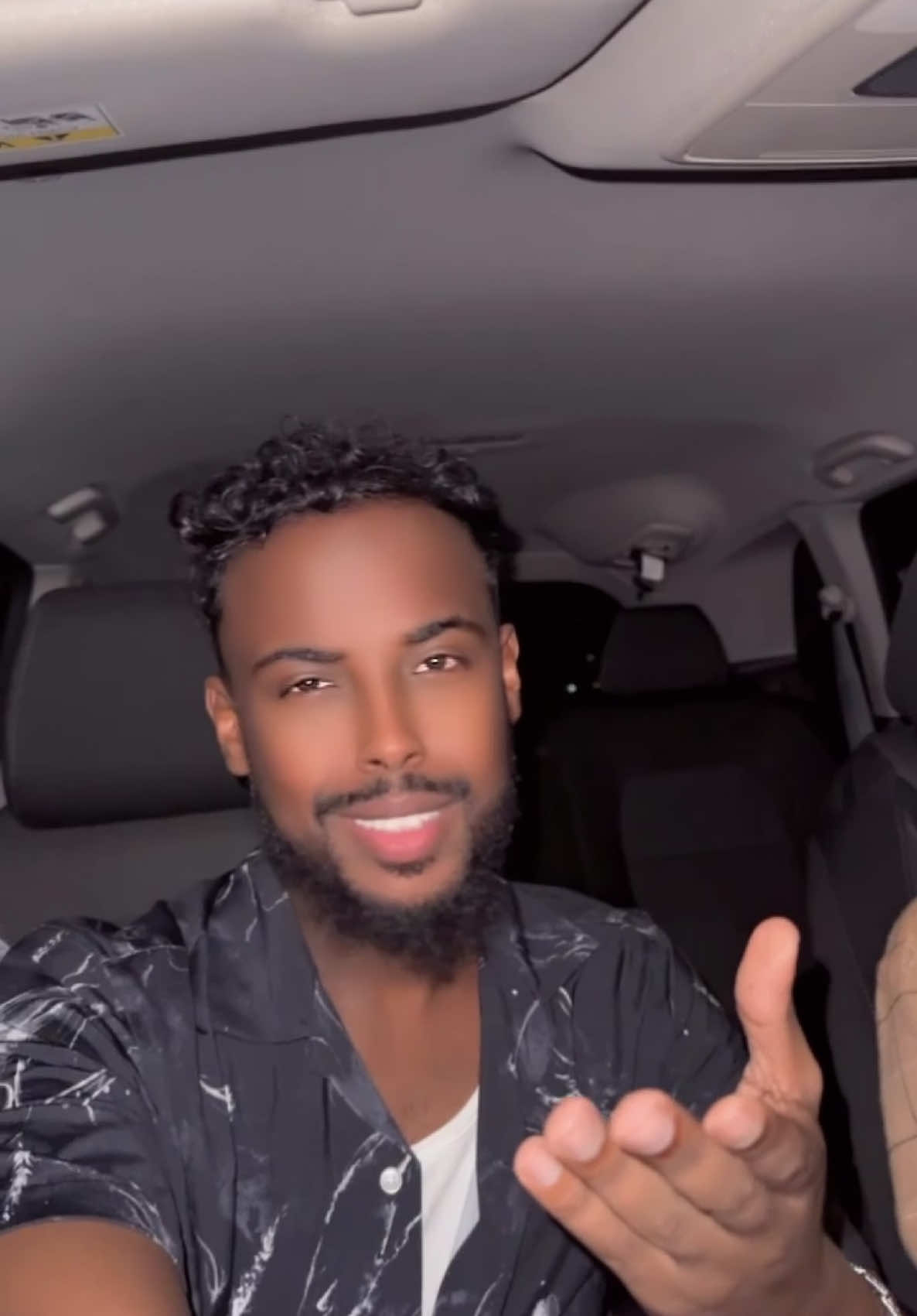 A post by @_kingsaajin_ on TikTok caption: #boqor_saajin 