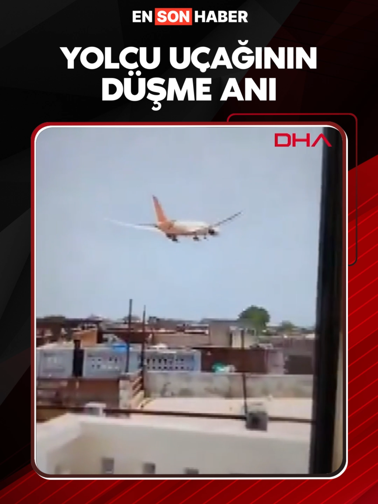 A post by @ensonhaber on TikTok caption: Hindistan'dan İngiltere'ye hareket eden Air India'ya ait 242 yolcunun olduğu uçak düştü. #uçak #hindistan #ingiltere #yolcu