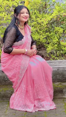 A post by @chaurasiya_neetu on TikTok caption: #creatorsearchinsights #goviral @MRYfashionCollection✨￼🇯🇵