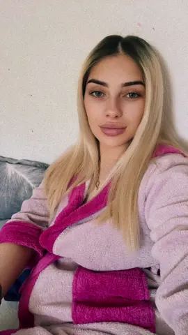 A post by @lrn032 on TikTok caption: #CapCut #foru #fyp #denmark #lorena #haipeforyou #viralaccount 🎀
