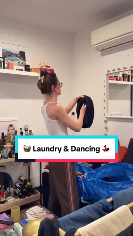 A post by @hellofrenchnyc on TikTok caption: What do you do while doing your laundry? 👀🧺 Dance party? Podcast binge? Existential spiral? Or maybe… practicing your French? 😉 🇫🇷 French Laundry Vocab (for all you multitaskers): - le linge – laundry - les vêtements – clothes - les chaussettes – socks - la lessive – laundry detergent - faire la lessive – to do the laundry - laver le linge – to wash the laundry (more formal) - sécher – to dry - plier – to fold Drop your laundry ritual in the comments (bonus points if it’s in French!)✨ Ready to level up your vocab? My ebooks are just one click away ➡️ link in bio! . . . #French #LearnFrench #Humor 