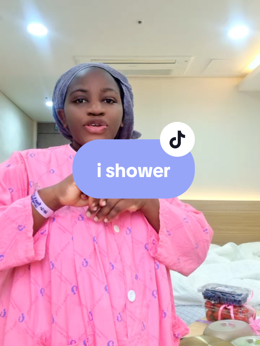 A post by @mrskwon1 on TikTok caption: Replying to @monahl0 i shower.#postpartum #newmum #pregnant #treatment #shower 