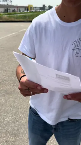A post by @warcardshop on TikTok caption: Quanto abbiamo speso? #warcard 