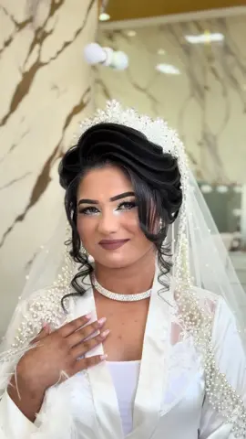 A post by @shirin.yusuf_ on TikTok caption: Maşallah Gelinimize 🧿🩷 #Yilingelini #keşfetteyizzz #foruyou #keşfet 