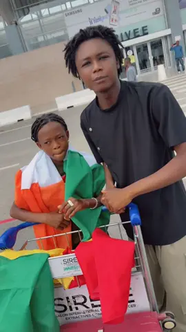 A post by @bagayokofousseni_self on TikTok caption: 📍 Mani Diarra est bien arrivée à Abidjan  Pour toute prise de contact, veuillez nous joindre au +225 07 88 45 35 38. @@Mami Diarra 