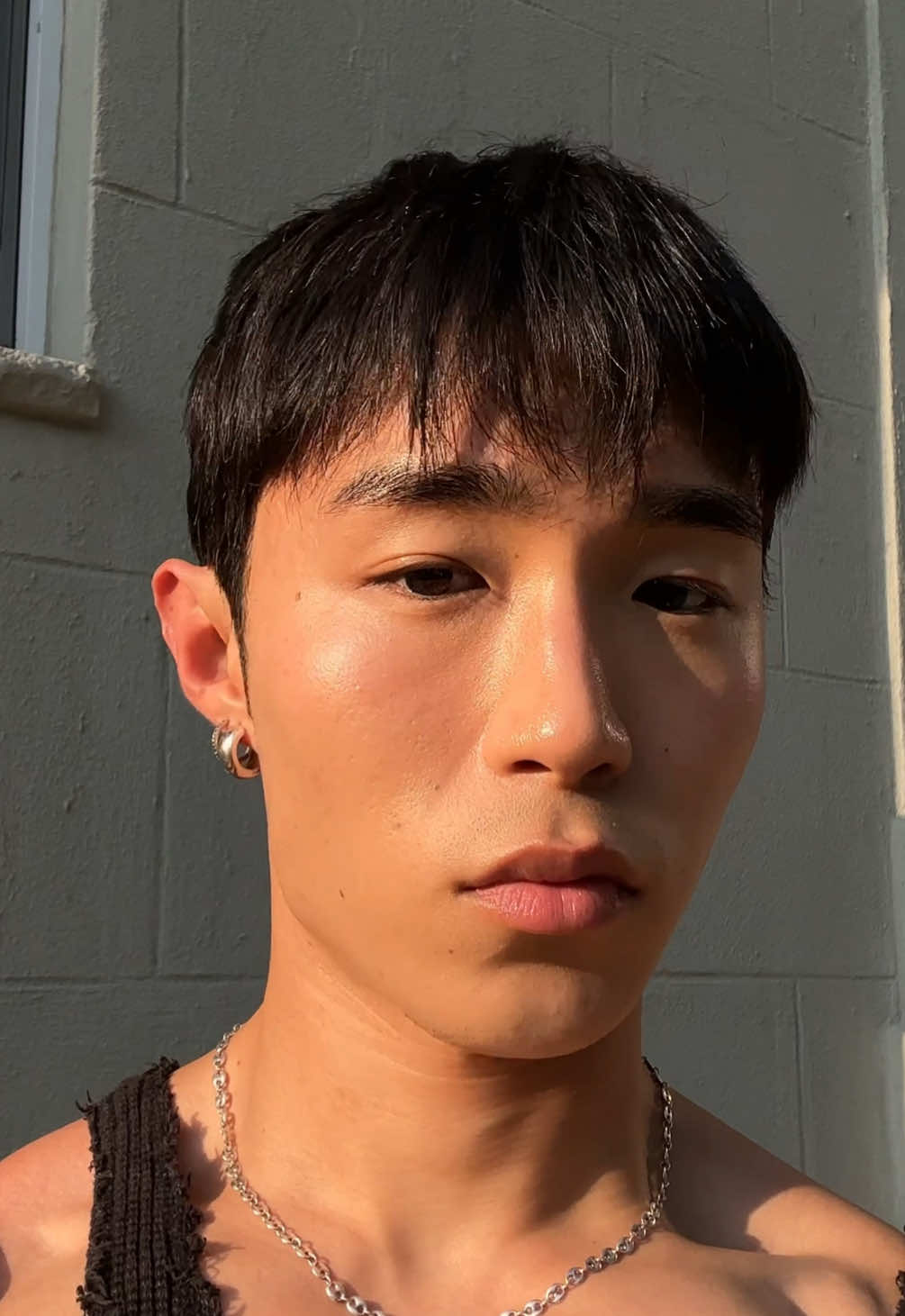 A post by @theedwardpark on TikTok caption: Your sign to get the downperm for your stubborn Asian hair like mine 😤 #hairtransformation #downperm #asianhair #koreanhairstyle #menshaircut 