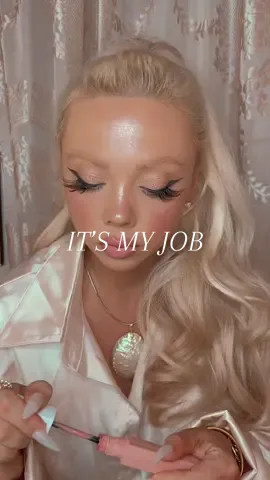 A post by @kayladawncook on TikTok caption: I get curiosity but geez 