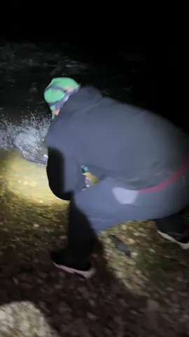 A post by @antonioslimgovea on TikTok caption: Así es otra manera que pueden cachar live bait me wey!😉💯🔥🤣😂👍🏻🎣🐟🐠🐠😆🤦‍♂️🤣✨ig: _antoniogoveaoficial✨ #mexican#mexicano#mexicanamerican#mexicansbelike#mexicanproblems#mexicantiktok#mexicanmemes#latino#latinos#latino#latinos#latinoamerica#parati#chistoso#chiste#comediaenespañol#comediamexicana#chistesmalos#chistesgraciosos#chistesmexicanos#pescador#pescado#pescando#pescaesportiva#pescadeportiva#naturaleza#mivida @slimFATZZ Podcast @Trexpancho45 