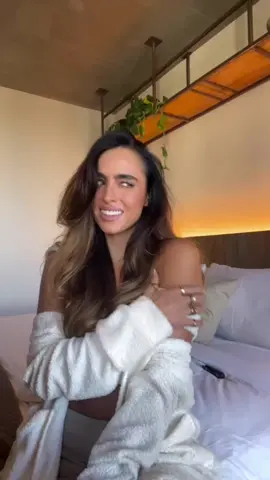 A post by @sommerray on TikTok caption: best gummies!! 🥇 @Imarais Beauty 