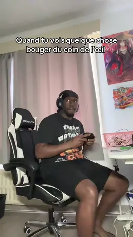 A post by @stevebradaa on TikTok caption: C’EST DANGEREUX 💀 #fy #fyp #viral #foryou #pourtoi #trending #foryoupage #stevebrada #tiktok #challenge #collage #likе #viralvideos #guesstheplayer 