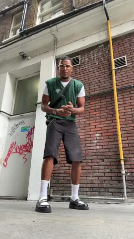 A post by @cacherel_ll on TikTok caption: Dc: Me