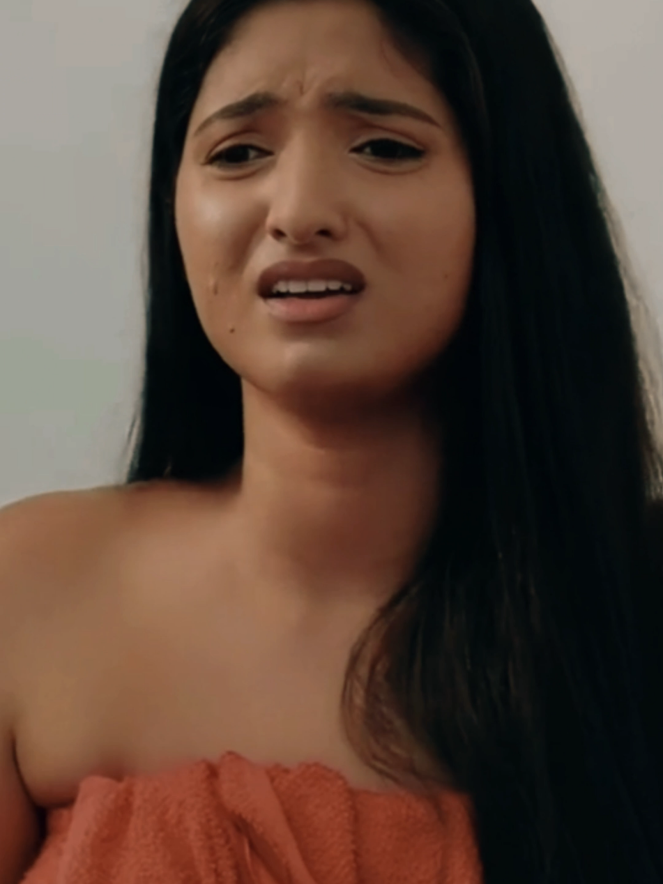 A post by @tiktok..........trending on TikTok caption: තමුසේ හරි වයසින් කසාද බැන්දානම් මගේ වයසේ දරුවෝ ඉන්නවා#foryoupage #srilankan #tiktok #foryou #fyp #viral #onemillionaudition #tiktoktrending #trending #teledrama :credit:Malware..Itn Tv