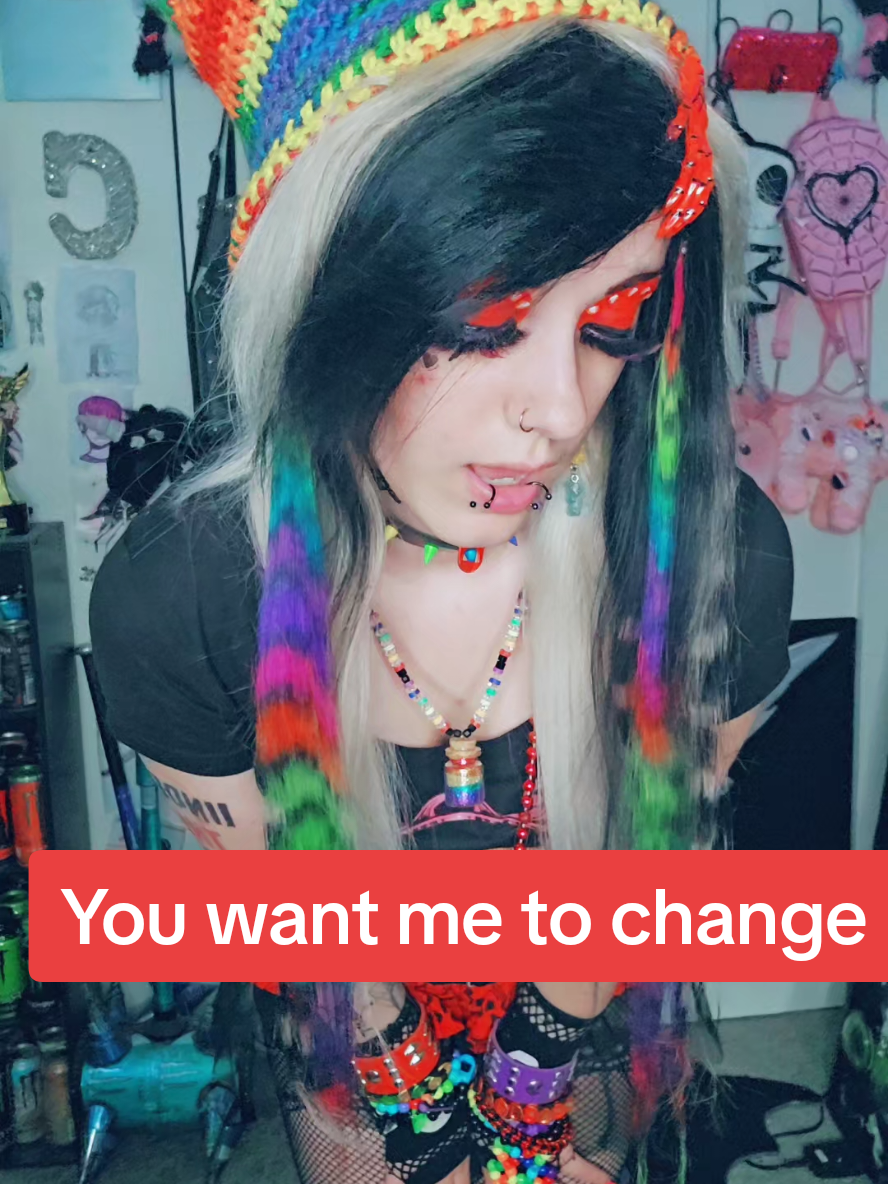 A post by @clawed_beauty101 on TikTok caption: I know who I am and im not changing for anyone!!! #change #style #emo #scene #emogirl #emokid 