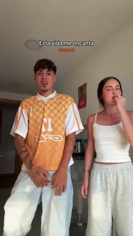 A post by @sisoyadriianestevee on TikTok caption: El rencuentroooooo🙂‍↕️🙂‍↕️ 