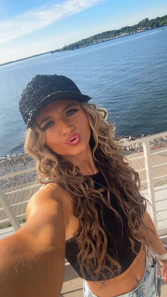 A post by @fitness_freak12 on TikTok caption: #fyp #foryou 