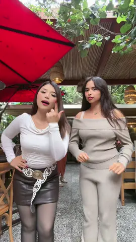 A post by @nicoll_ochoa on TikTok caption: Con mi kuina @Lucianeka 💗✨ //ig: nicollochoa_19