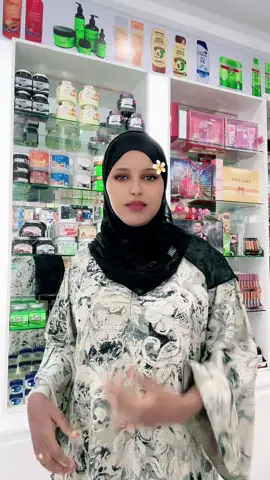 A post by @hamdibilan2255 on TikTok caption: @bilanstyl3174 lagama shekenkaro Bilan style aa ka hele 🛍️🛍️🛍️