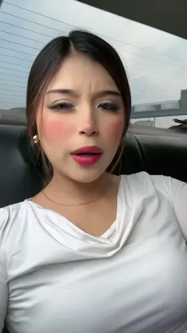 A post by @nicoll_ochoa on TikTok caption: Ni cuenta se dio JAJAJAJ @👑 Dante Reyes 👑 