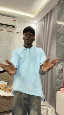 A post by @rach_makosso1 on TikTok caption: Les polos @BKEXPRESS/BKSHOP/BKRESIDENCE 