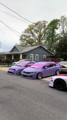 A post by @joss_rivas1 on TikTok caption: 👫💜💜 #fypシ #purple #jdm #couple #fyp #si #jdmlife #matchingcars #purpletint #hondas #rome #bachata #cargirl #carguys 