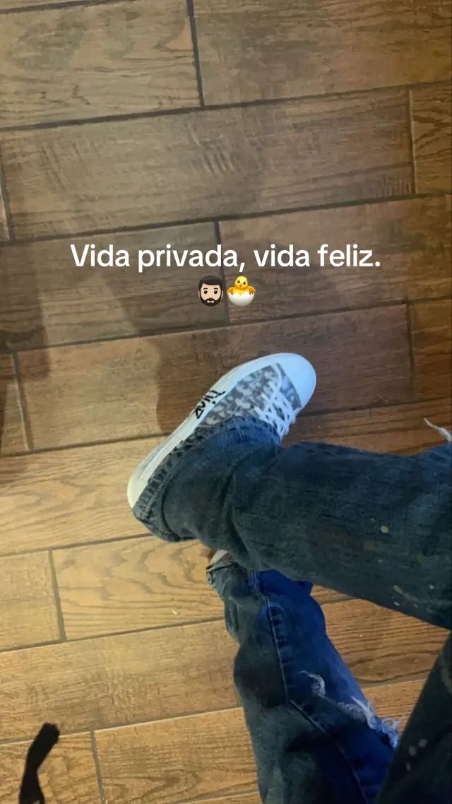 A post by @eliasnoriega_oficial on TikTok caption: #fyp #parati #frase