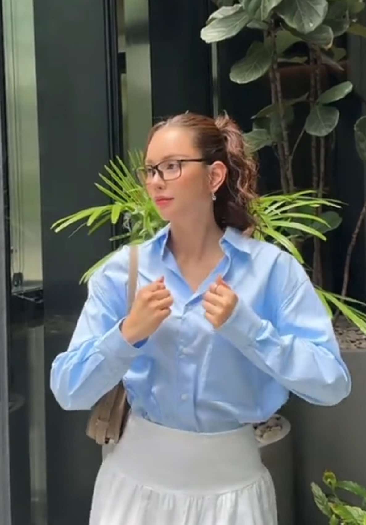 A post by @annasnga1011 on TikTok caption: รุ่มั้ยทำไม #แอนนาเสือ #annathethaiger #tiktokคนบันเทิง 
