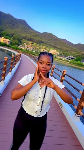 A post by @oliemulungi on TikTok caption: #oliemulungi 