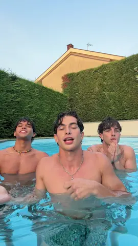 A post by @matteorobert_ on TikTok caption: champions league🏆 @Patrizio Morellato @Brian Ramos 