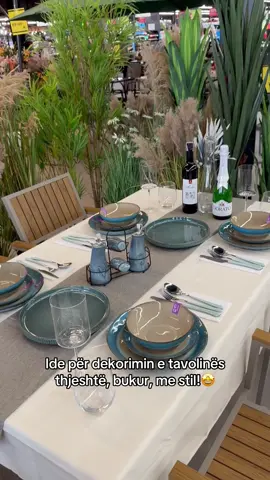 A post by @vivafreshstore_ on TikTok caption: Këtë set e gjeni në Viva Fresh me super çmim✨🍽️ #fyp #kosova #foryourpage #vivafresh #tavolina 