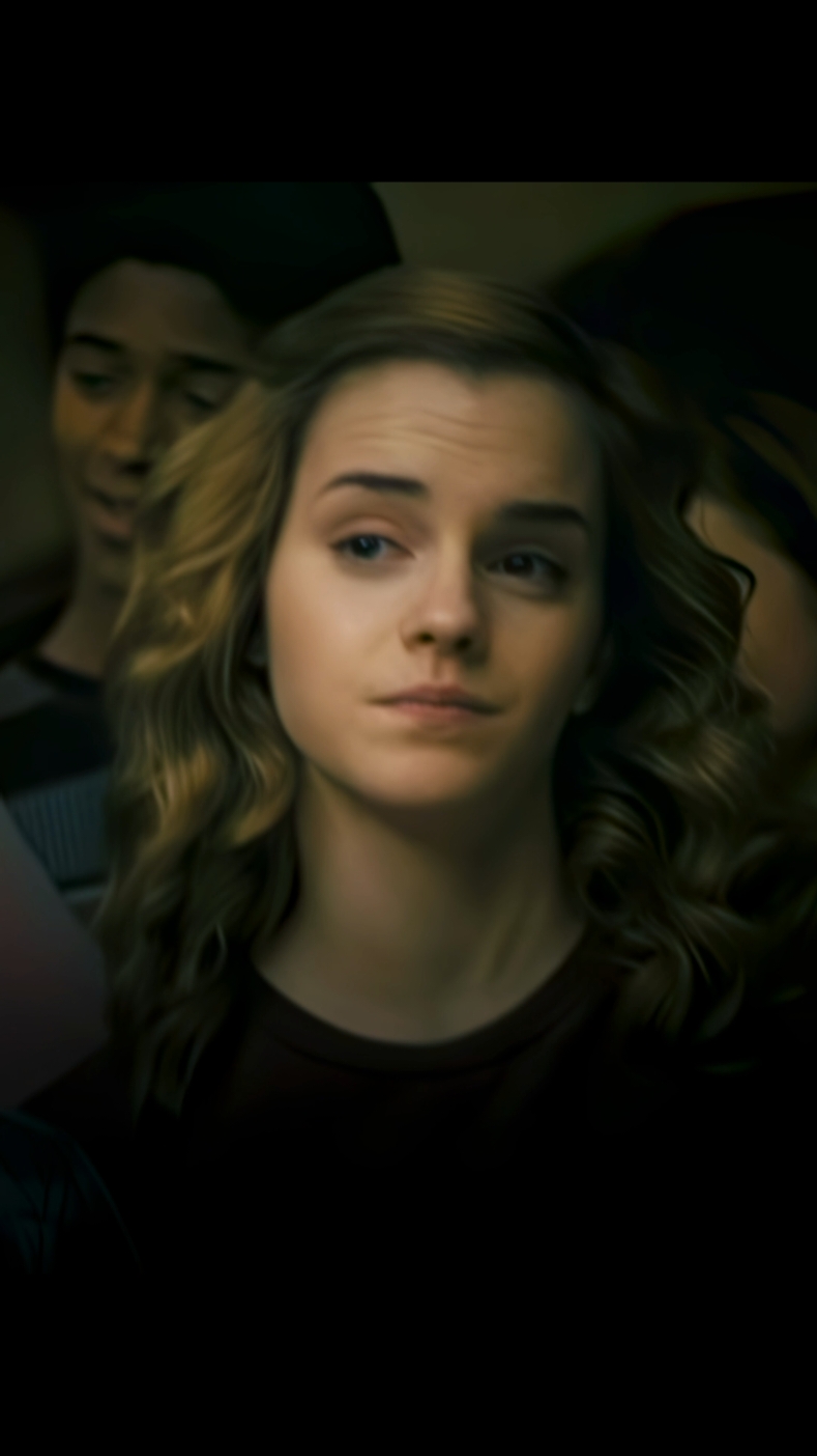 A post by @volcogot on TikTok caption: #hermione #hermionegranger #harrypotter #edit 