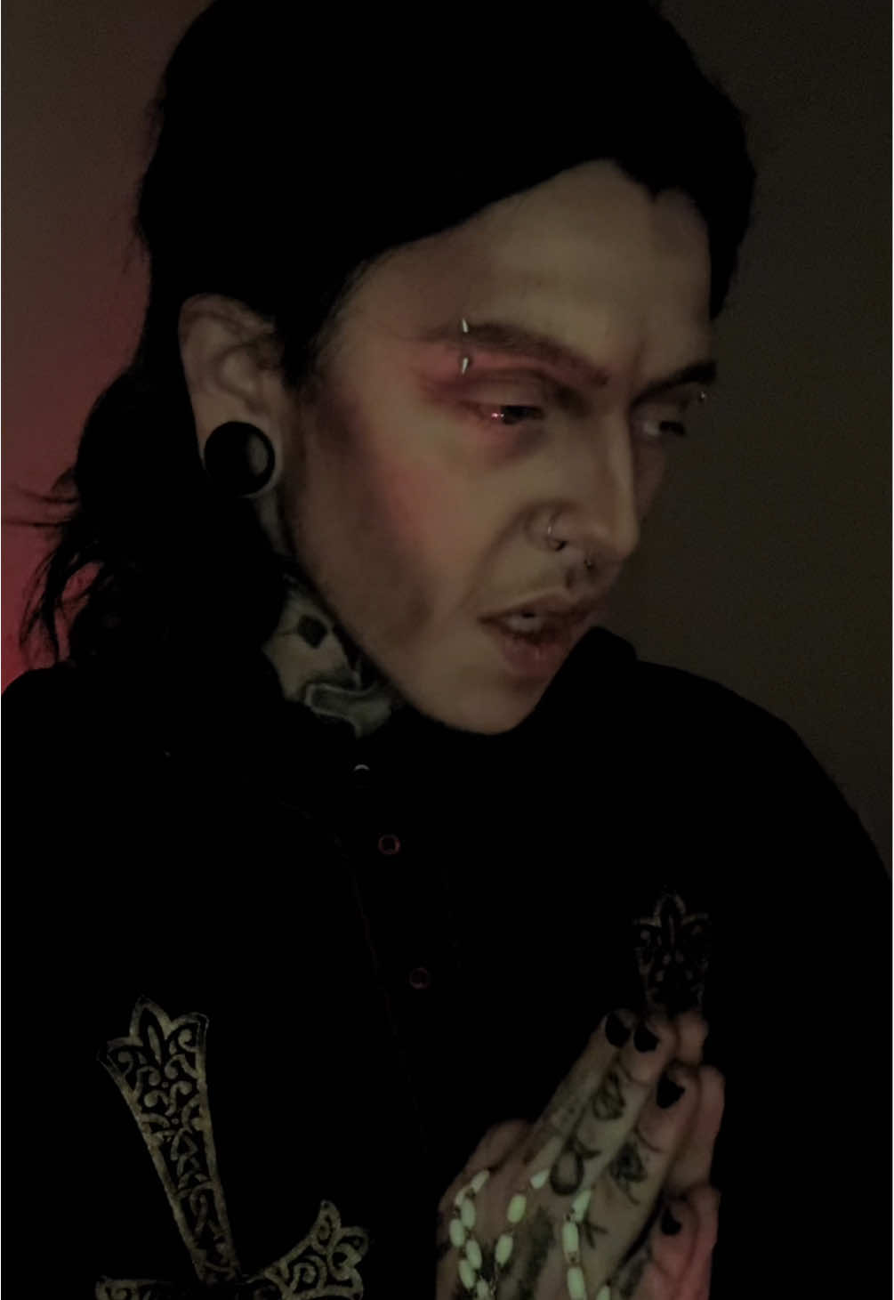 A post by @chaotix.cosplay on TikTok caption: Bit of a longer one but enjoyy #papavcosplay #papaperpetua #papaperpetuacosplay #thebandghost #fyp
