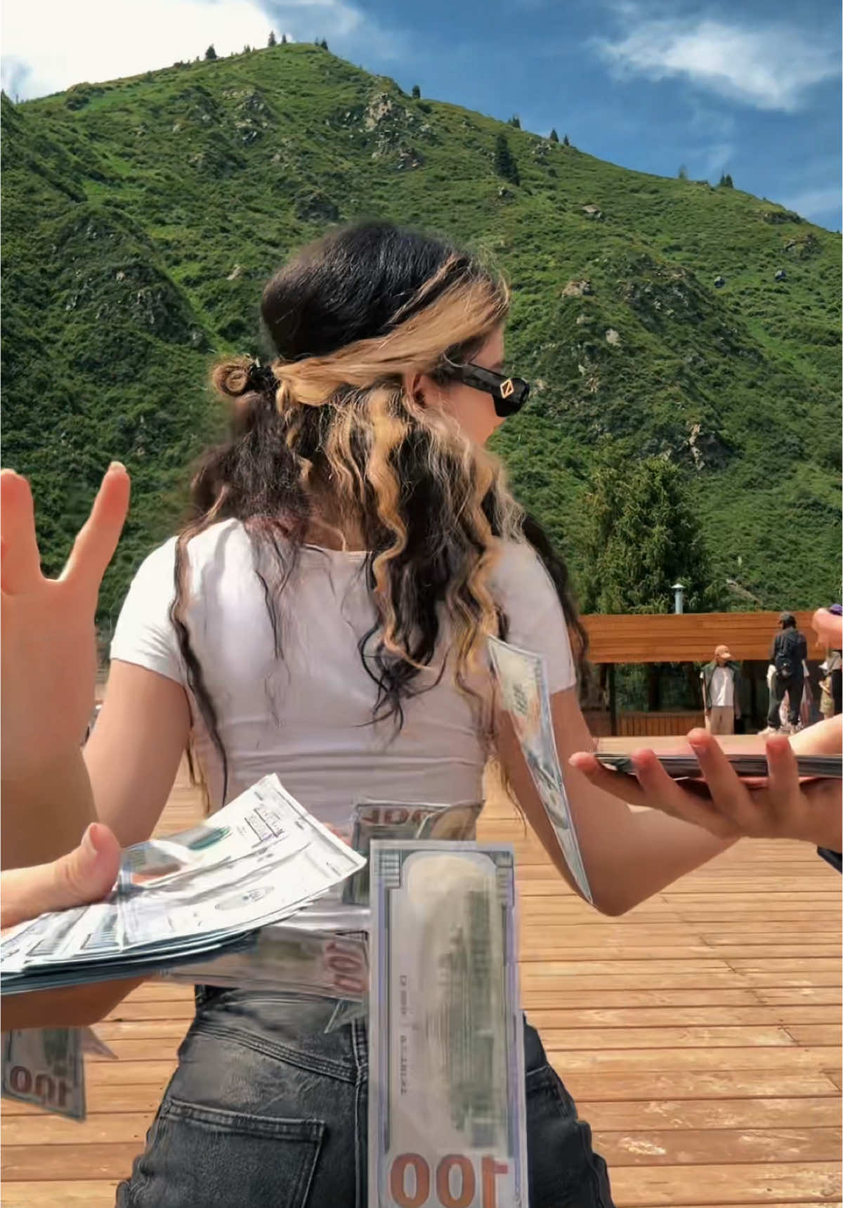 A post by @the.yolohouse on TikTok caption: @polina @jasy1koz @Ася Пампкин @aidyn 