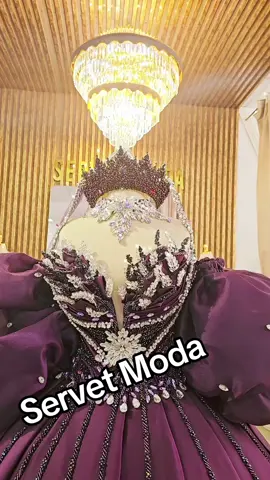 A post by @servet_moda on TikTok caption: #servet #moda #keşfet 