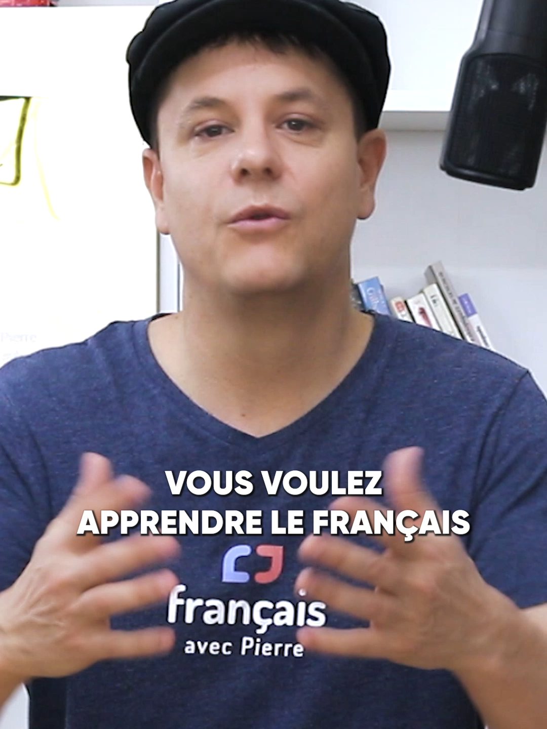 A post by @francaisavecpierre on TikTok caption: Profite de notre offre spéciale ! Le lien est dans la bio ! 😉 #françaisavecpierre #français #learnfrench #france
