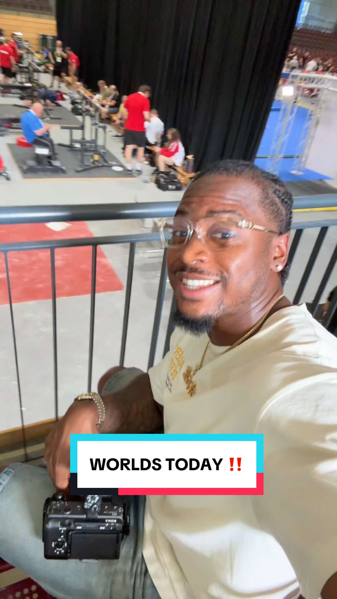 A post by @swolericketts on TikTok caption: ITS JUST THE BAAARRRR @Cranon 