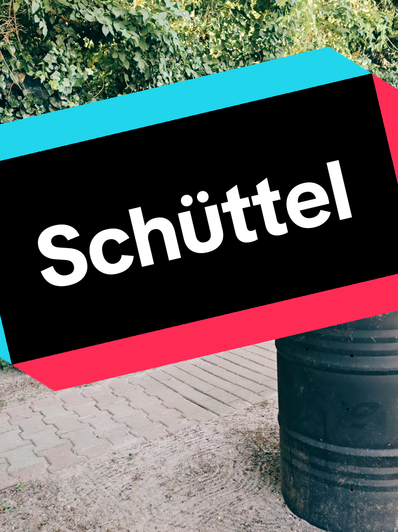 A post by @dergrillcommander on TikTok caption: ❗️Schüttel❗️ Machste mit or wha? #peterfox #hit #song #hasseröder #manni #😂 