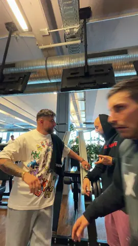 A post by @patrox on TikTok caption: Gym fight escalated 😁🤪 tag your bestie 🤩💪 @KC Rebell  #kcrebell #beste #mrsus #patrox #comedy #Fitness #gym #fail