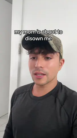 A post by @goobigubbi on TikTok caption: respect to the lgbt community #mom #family #straight 