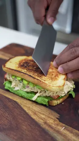 A post by @fitness_life_fitness on TikTok caption: Chicken Salad Sandwich 🥪  🔴 Unlock Your Potential with Our Ultimate 8-Weeks Shred Program 💪  Link in bio ⬆️  #workoutplan #sports #GymTok #gymmotivation #fitness #workout  #viralvideo #viral #bodybuilding #bodybuilder #usa🇺🇸 #canada🇨🇦 #america #europe #england #usa_tiktok