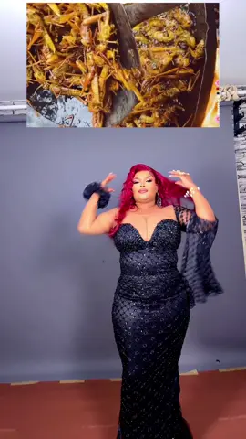 A post by @pendadiouf225 on TikTok caption: #france🇫🇷lovee🇫🇷 #senegalaise_tik_tok #southafrica #microravewithroni #pourtoii #cejour #brukinafaso🇧🇫 #microravewithroni 