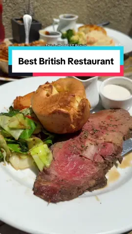 A post by @jenz_losangeles on TikTok caption: 🤤40 year old family-owned restaurant with the best BRITISH food in LA 🙌📍Cat and Fiddle #la #restaurant #recommendation #WhereToEat #british #food #Foodie #comfortfood #dateidea 