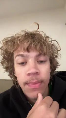 A post by @cricken_ on TikTok caption: i’m doing what i can