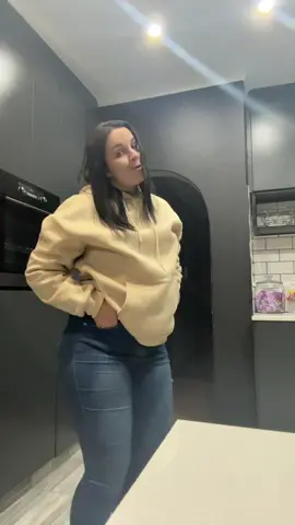 A post by @babylove1803 on TikTok