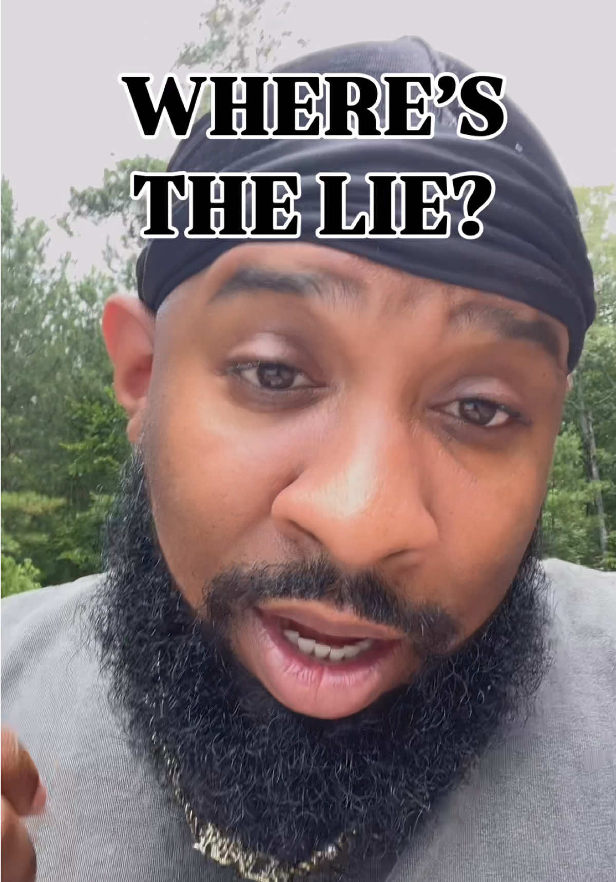 A post by @pastormikejr on TikTok caption: AM i THE ONLY ONE????#pastormikejr #AmenPMJ #GodShowingOut #confettiXConspiracies 