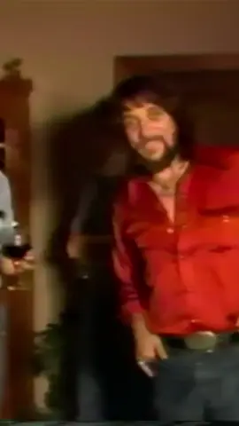A post by @waylonjenningsofficial on TikTok