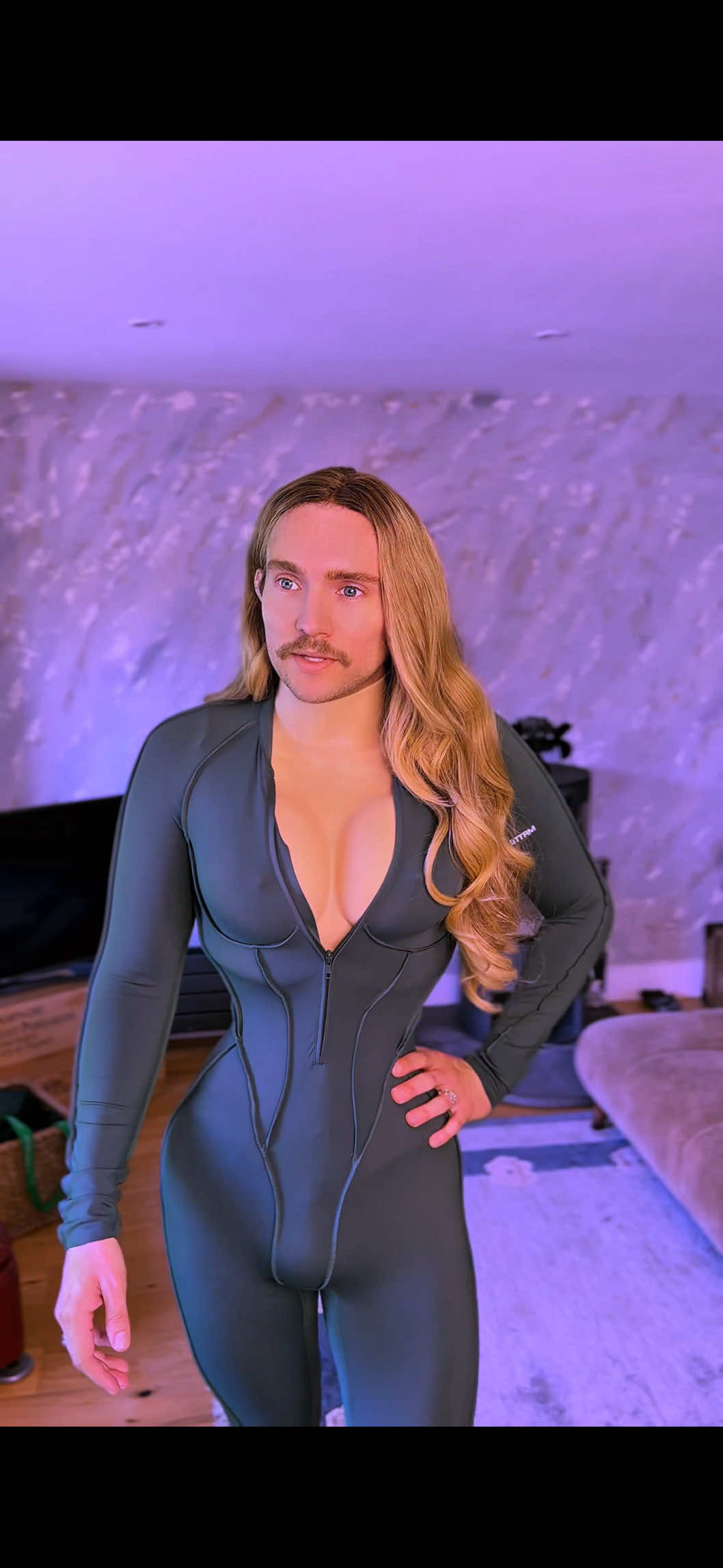 A post by @nicholas_flannery on TikTok caption: So here’s the thing, I’ve actually never seen a star or a Star Trek. But I have seen a few spoofs on MadTV and snl and here’s the thing. One might say this is a disclaimer for comedy but I have deliberately made her character the smartest in the room (often true with women and men) so enjoy! #scifi #startrek #starwars #starwars #startrek #thematrix #bladerunner #inception #dune #interstellar #aliens #prometheus #madmax