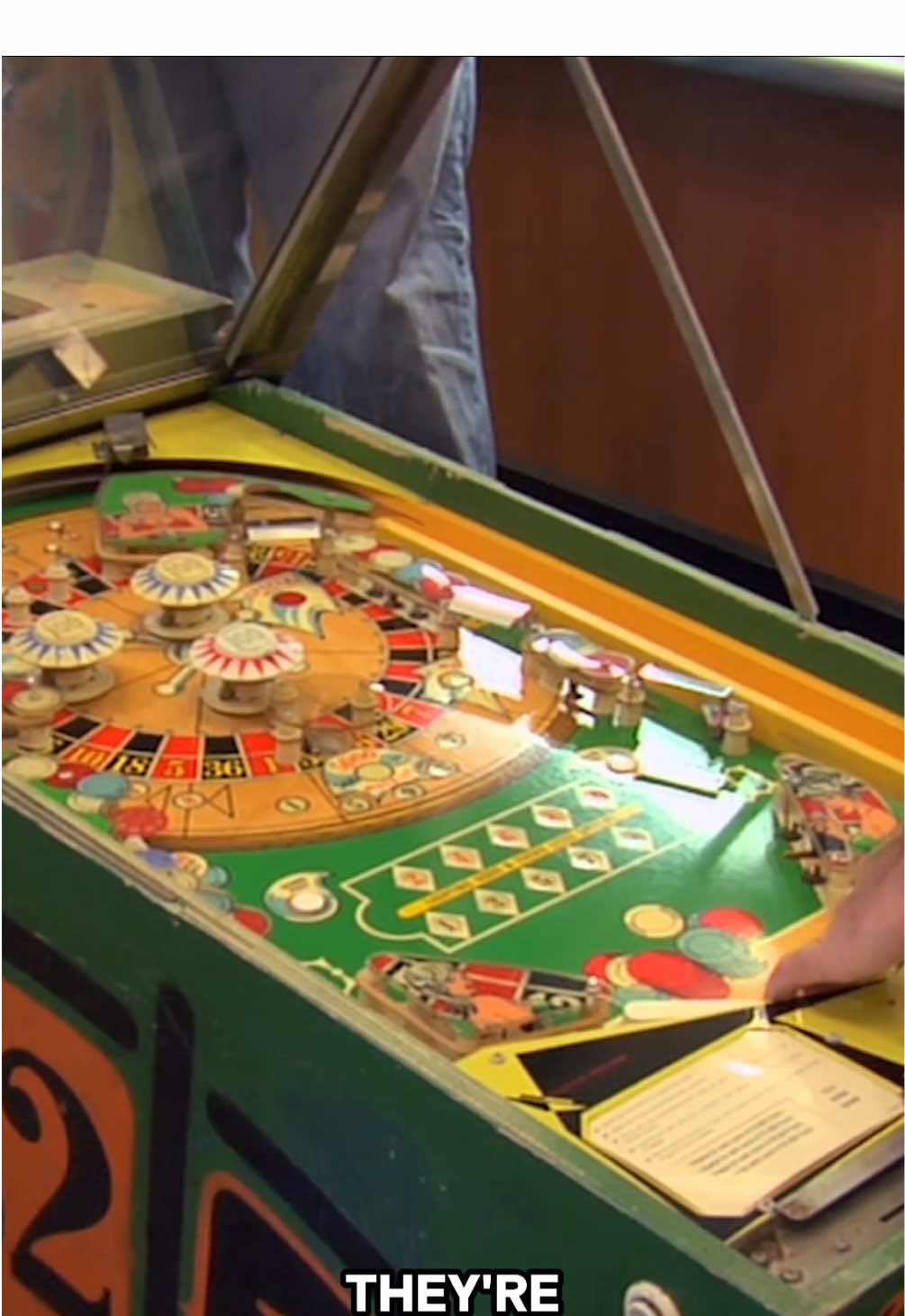 A post by @pawnstars on TikTok caption: Chumlee assesses a vintage pinball machine! #PawnStars 