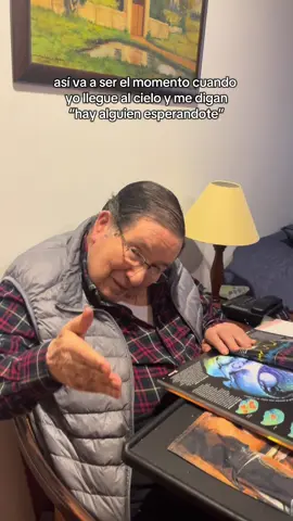 A post by @silvanaespinosau on TikTok caption: Hay días buenos y días no tan buenos😔 #abuelito #abuelo #duelo #fyp #paratí 