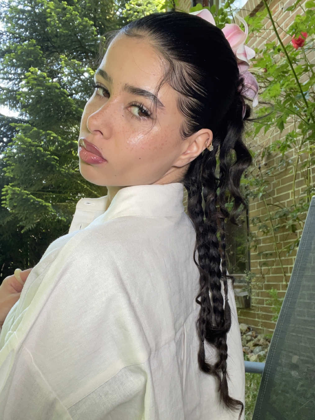 A post by @sanaamanda on TikTok caption: My fav summer hairstyle 💆🏽‍♀️