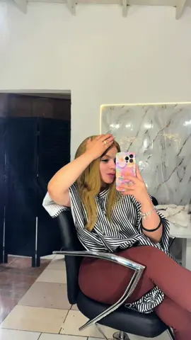 A post by @lupitacardoza4 on TikTok caption: Cambio de look de toda la familia 💕✨